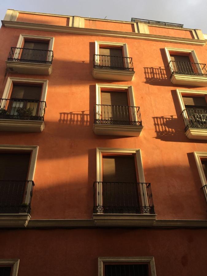 One-Bedroom Apartment Correduría 10